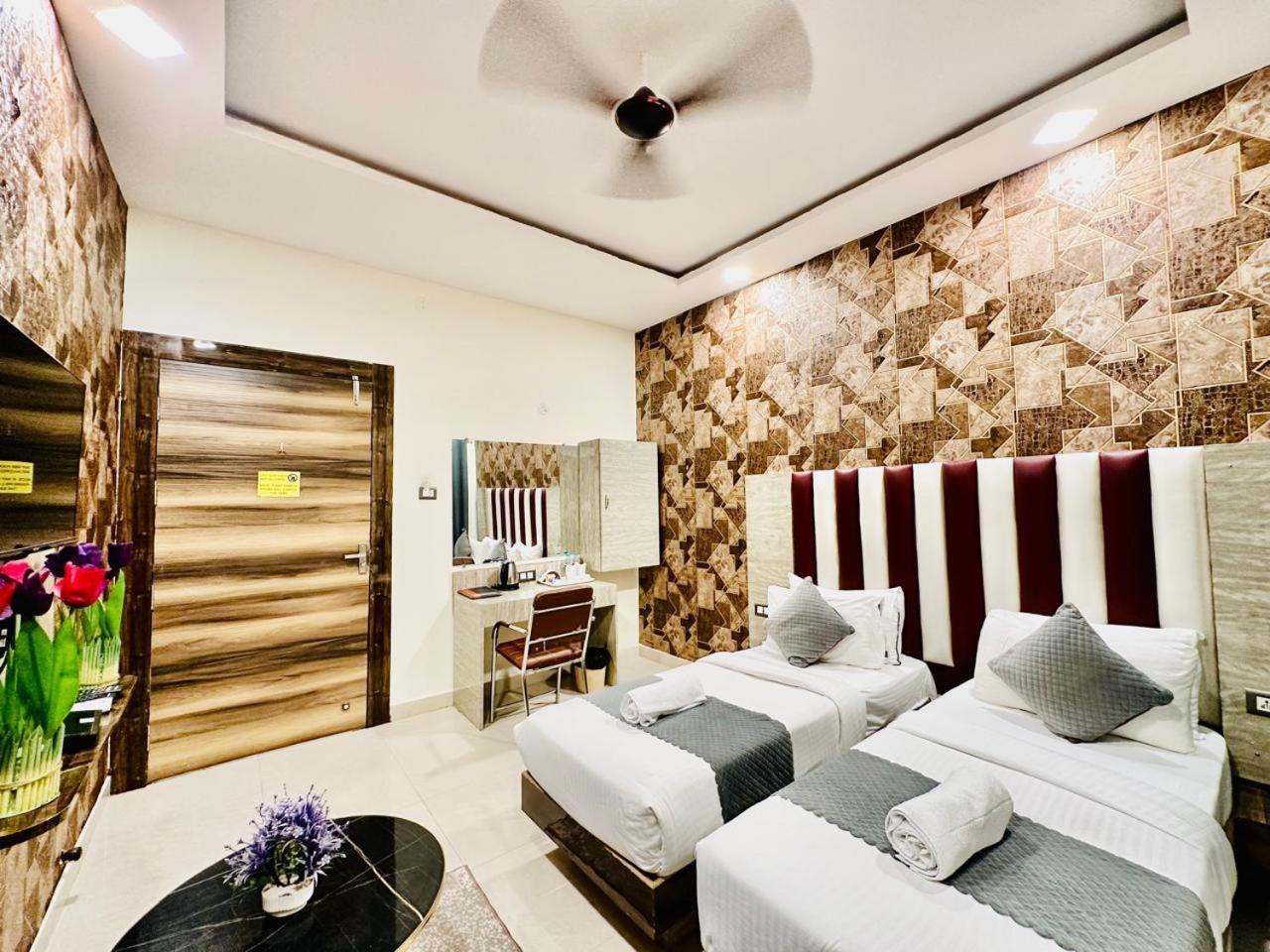 Hotel Sky International- Airport Zone Hyderabad Shamshabad Dış mekan fotoğraf