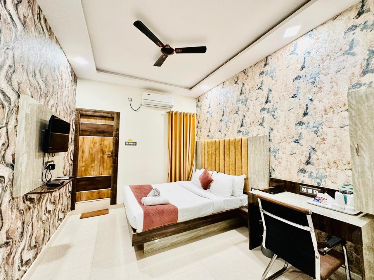 Hotel Sky International- Airport Zone Hyderabad Shamshabad Dış mekan fotoğraf
