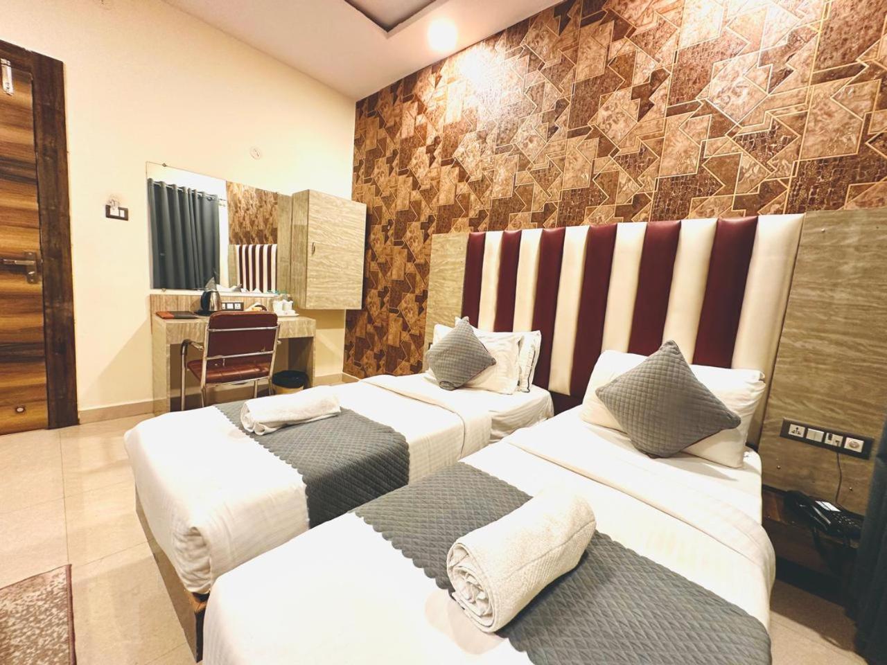 Hotel Sky International- Airport Zone Hyderabad Shamshabad Dış mekan fotoğraf